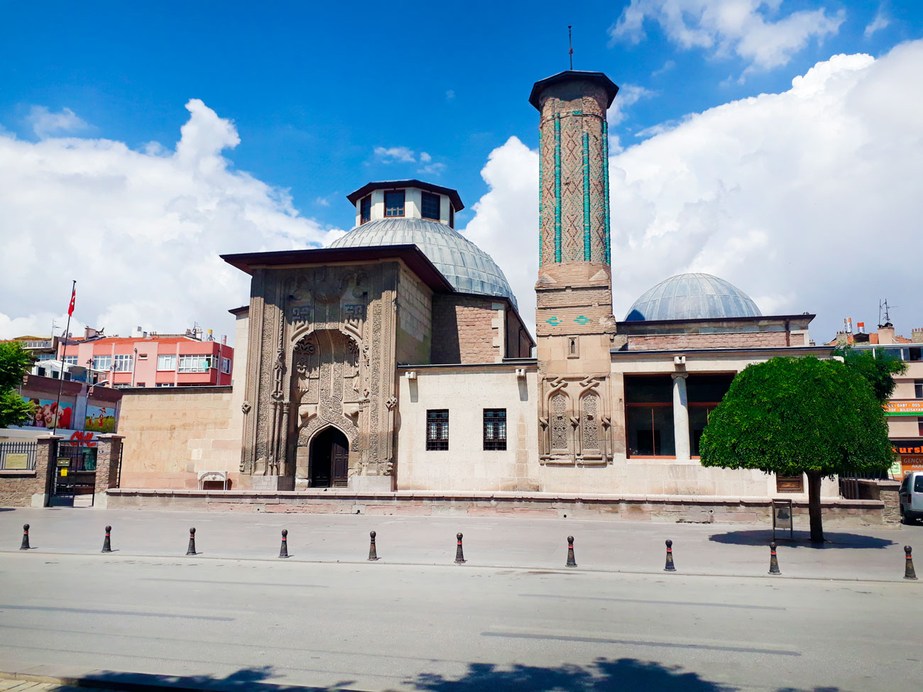 ince minare muzesi hakkinda bilgi ziyaret saatleri giris ucreti