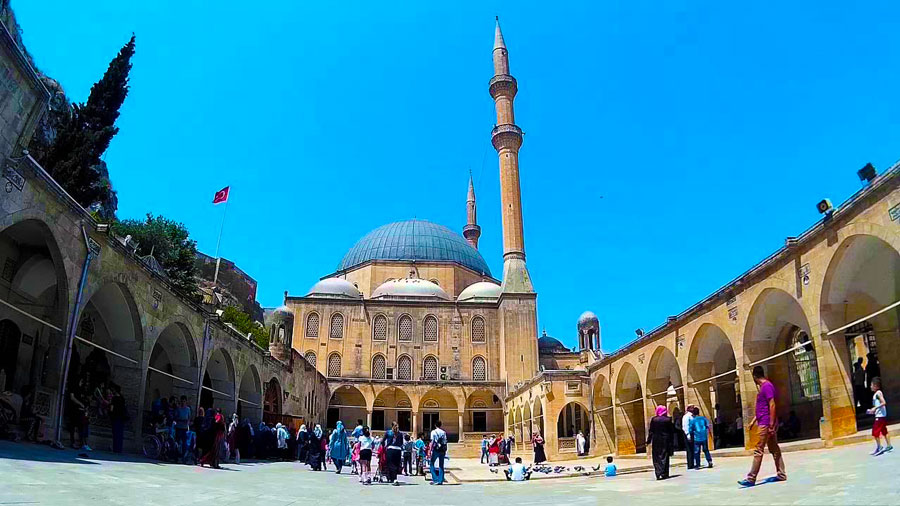 sanliurfa-gezilecek-tarihi-yerler